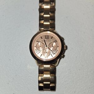 Michael Kors MK5778 Stainless Steel Chronograph Day Women's Watch READ